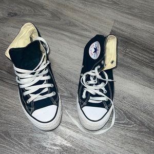 black converse